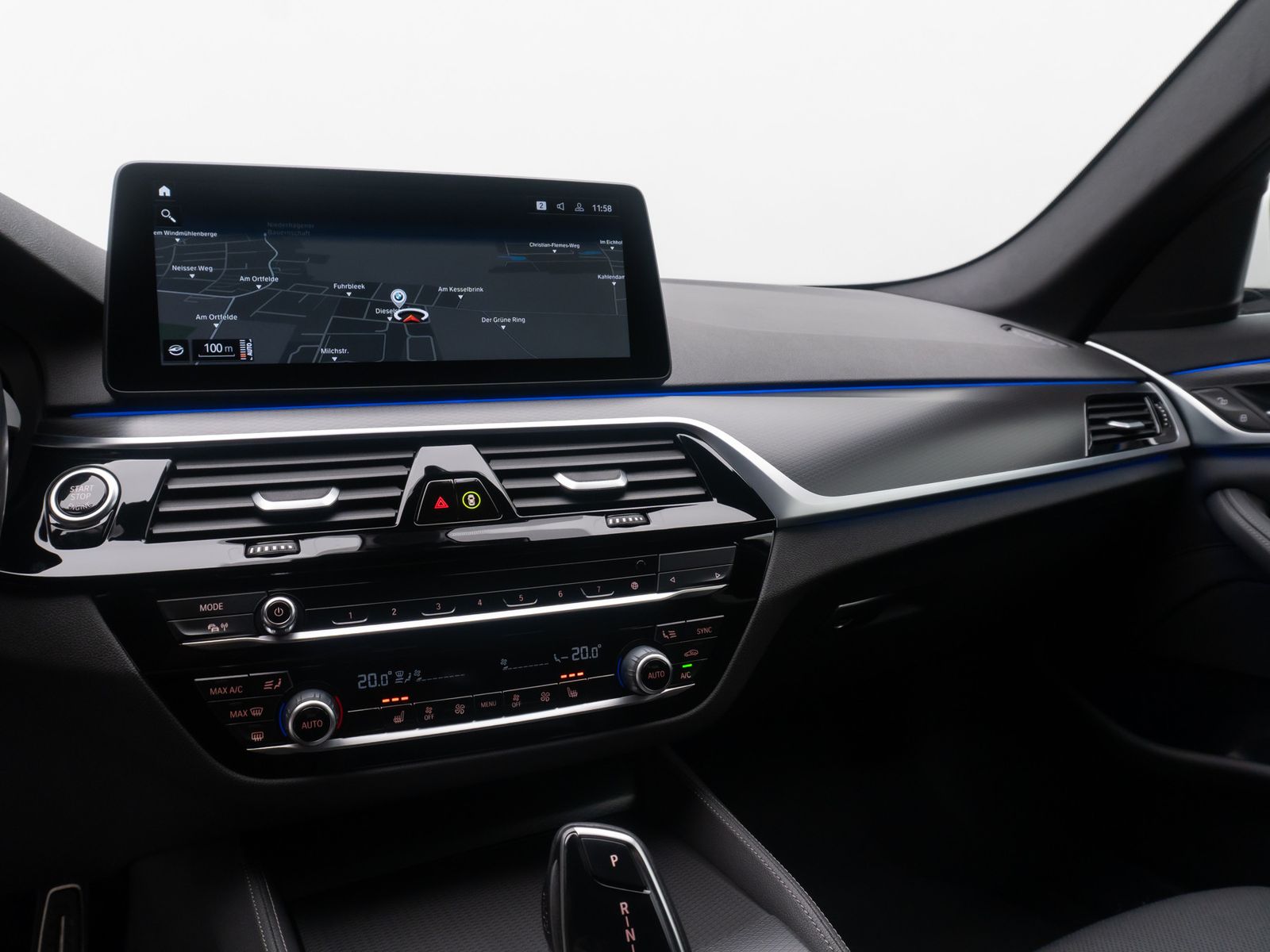 Fahrzeugabbildung BMW 520d M Sport DAB Alarm PDC Geschwindigreg Leder