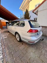 Volkswagen Golf 1.6 TDI DSG Comfortline Variant Comfortline