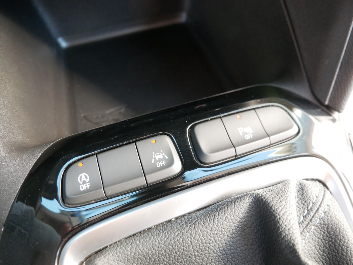 Fahrzeugabbildung Opel Corsa-F 1.2 Edition Kamera SHZ Apple/Android ALU