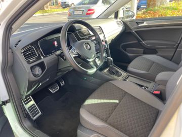 Fahrzeugabbildung Volkswagen Golf VII 1.6 TDI Join*ACC*Totwinkel*AppleCarPlay