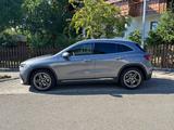Mercedes-Benz GLA 250 DCT - - Mercedes-Benz GLA 250 von privat