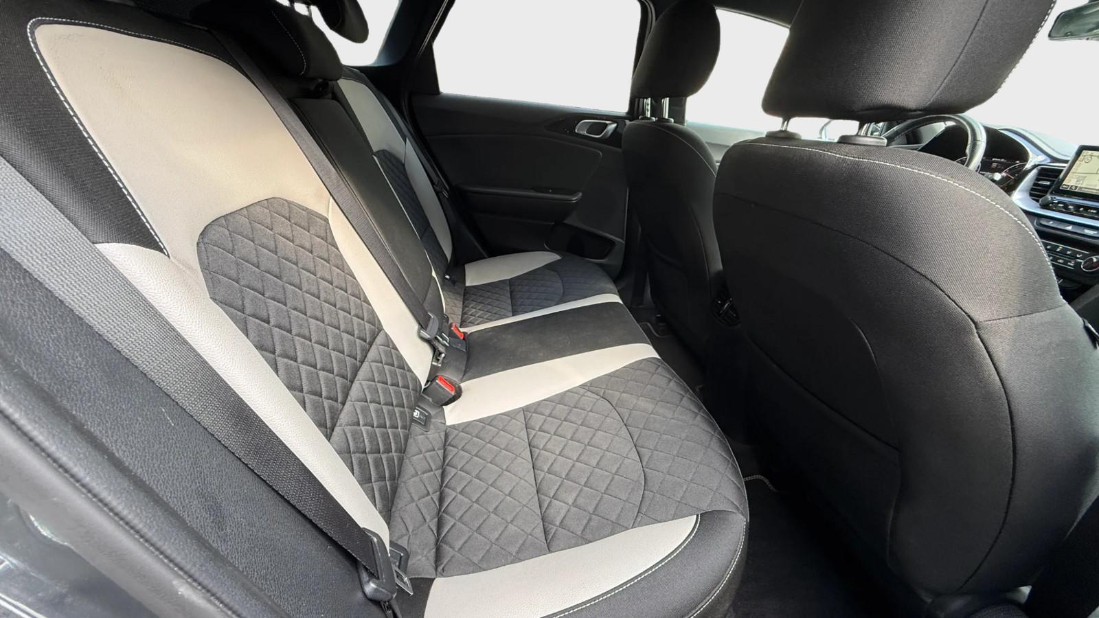 Kia cee'd Sportswagon GT-Line*JBL*Kamera*AHK*