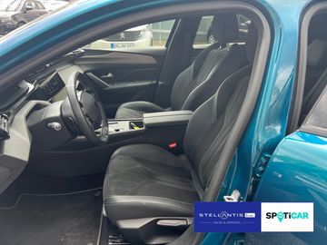 Peugeot 408 - 9
