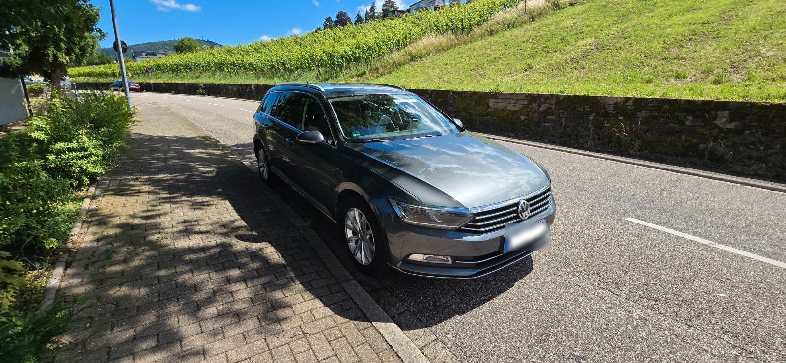 VW Passat Variant