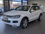 Volkswagen Touareg EXCLUSIVE V8 TDI+NAVI+360°KAMERA+SUND SY - VW Touareg Gebrauchtwagen in München