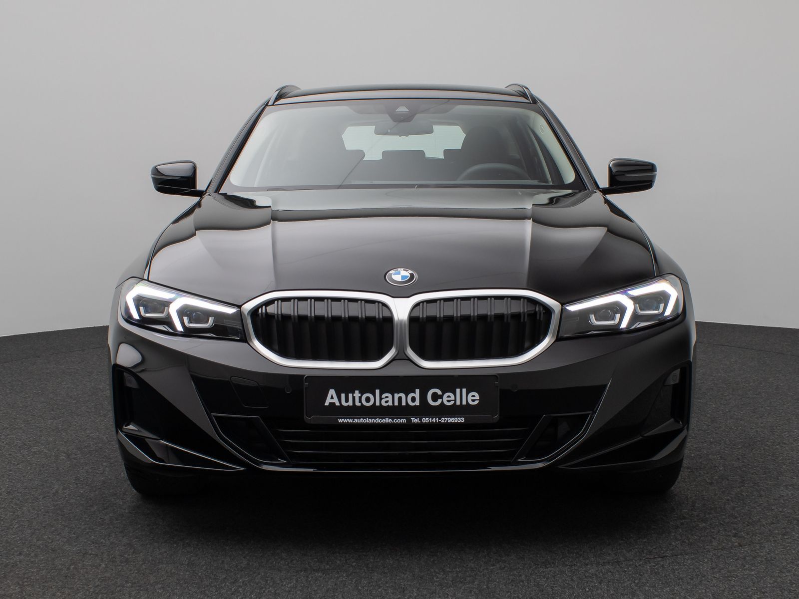 Fahrzeugabbildung BMW 318i Kamera DAB Widscreen Sportlenkrad Alarm