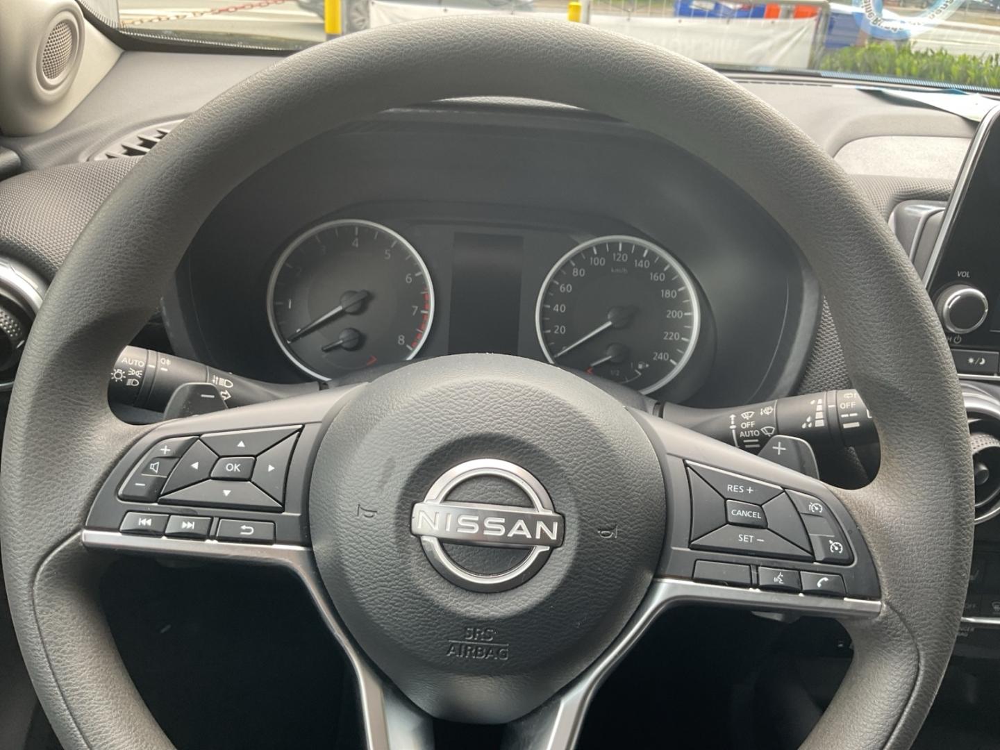 Nissan Juke Acenta 1.0 DIG LED Navi SHZ Kamera bluetoot