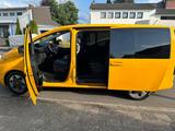 Hyundai STARIA 2.2 CRDi Prime 9-Sitzer Automatik 4WD... - Hyundai STARIA: Prime