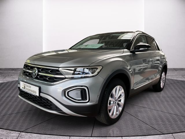 Fahrzeugabbildung Volkswagen T-Roc 1.5 TSI DSG STYLE AHK IQ.DRIVE GJR ANSCHLU