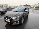 Nissan Qashqai 1.2 DIG-T Xtronic Tekna+ - Nissan Qashqai mit Benzin-Antrieb: Limousine, Automatik