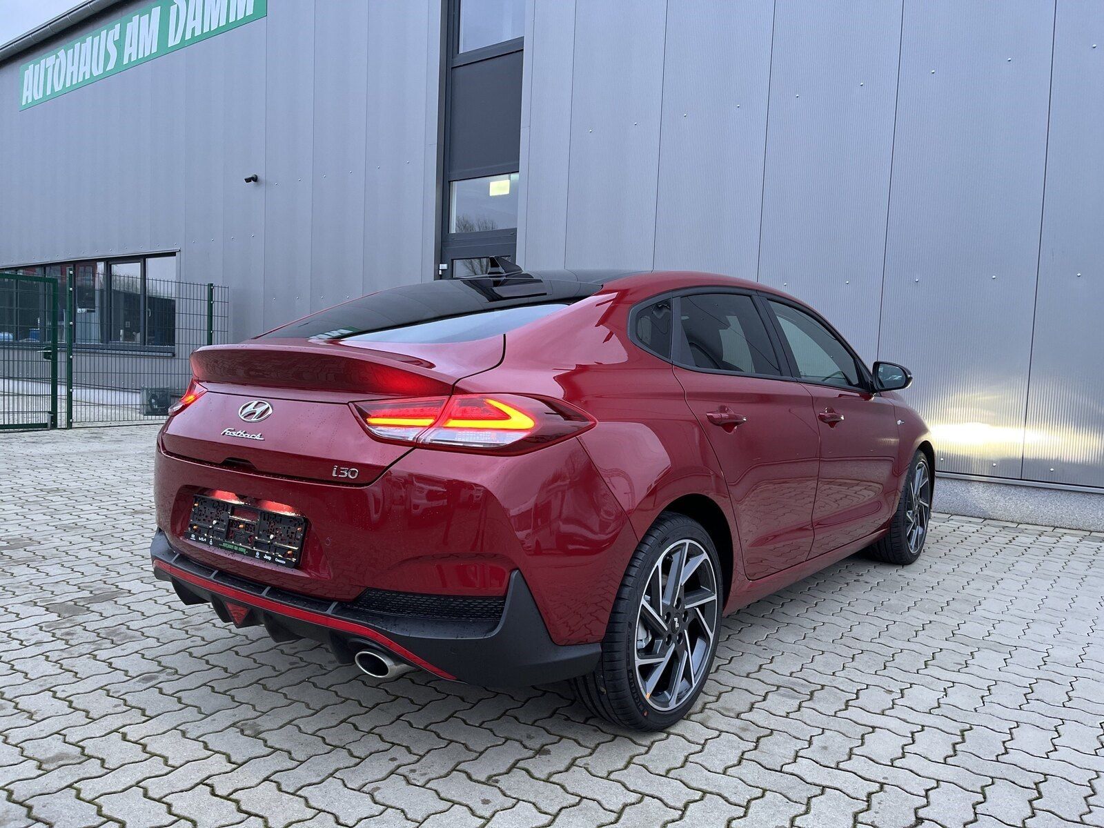 Fahrzeugabbildung Hyundai i30 Fastback 1.5 N Line 48V SHD ab 228€ Mtl*