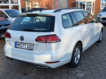 Volkswagen Golf - 5