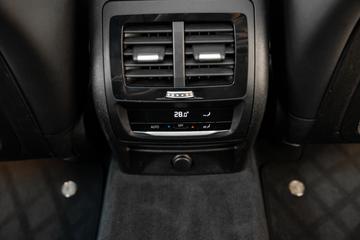 2019 Alpina XD4 缩略图 39