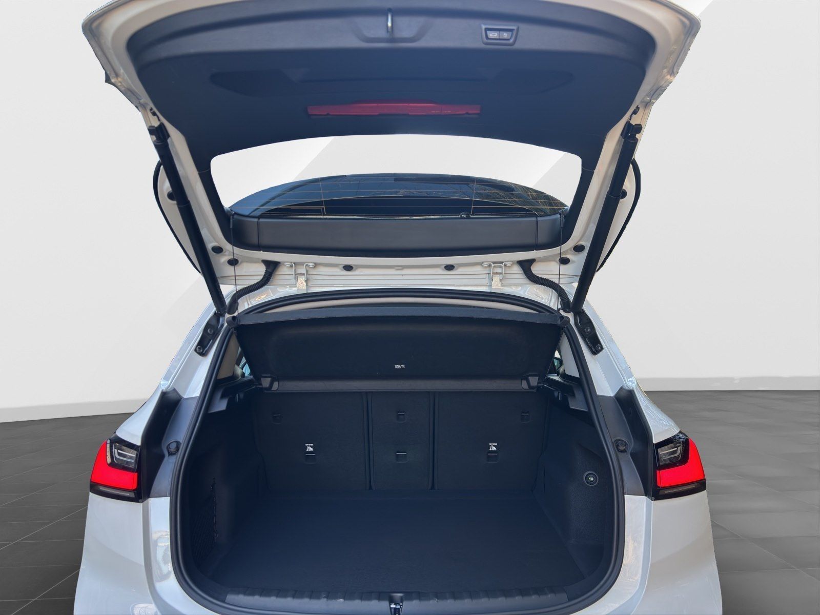 BMW 220 Active Tourer - Bild 9