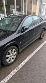 Opel Vectra 2.2 Benziner - Opel Vectra in Saarbrücken