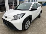 Toyota Aygo X Play 1,0-I-VVT-i*Navi/Klimaaut./SH/1.Hand - Toyota Aygo (X) in Rostock