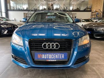 Audi A3 Sportback 1.6 Attraction *TEMPOMAT*SZHZ*KLIMA