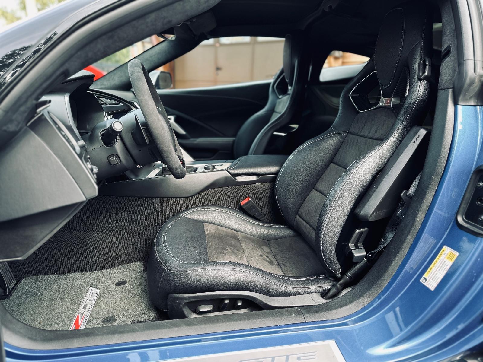 Car Image 24