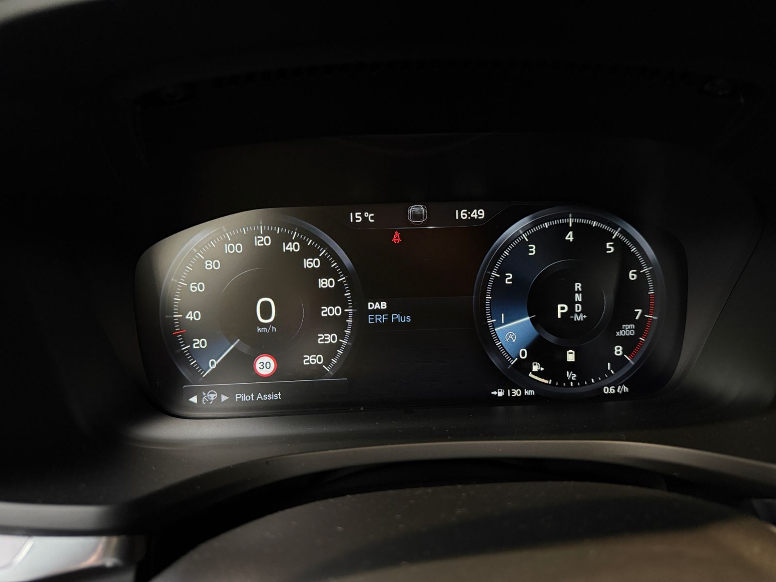 Fahrzeugabbildung Volvo V60 Kombi Momentum Pro ACC BLIS LED