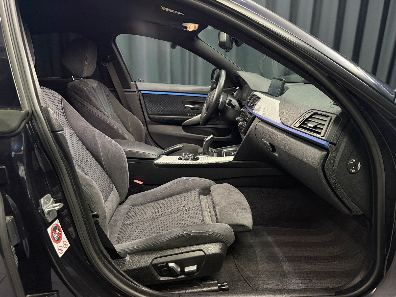 Fahrzeugabbildung BMW 440i Gran Coupe xDrive M Sport |HuD|NAVI|DE-FZG