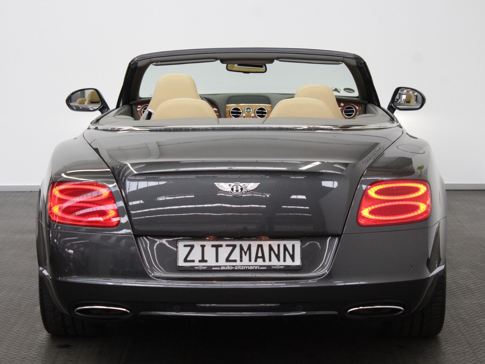 Fahrzeugabbildung Bentley Continental GTC/SCHECKHEFT/MASSAGE/KAMERA