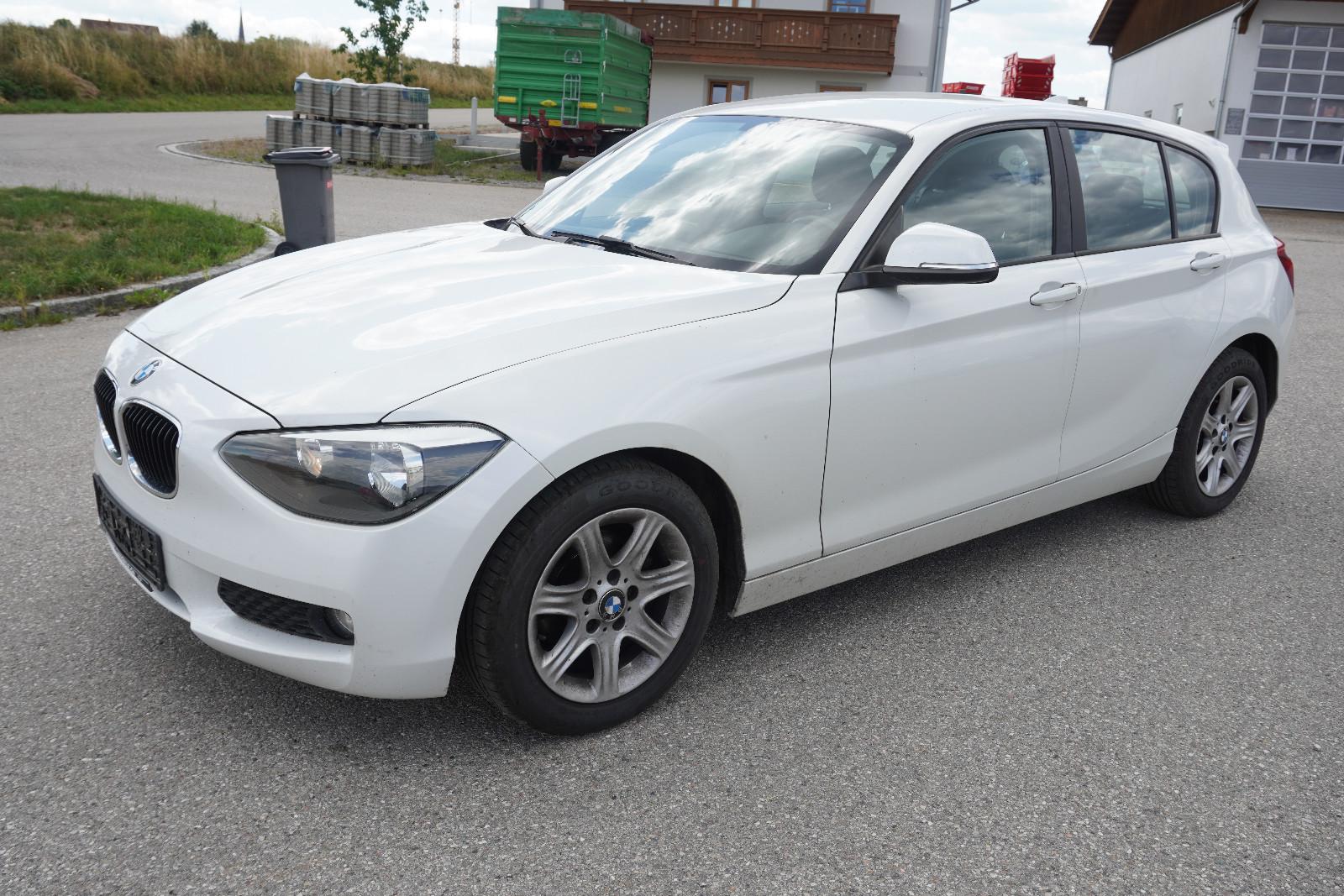 BMW 114i Limousine 5-trg.  NAV Sitzhzg. Vanos defekt