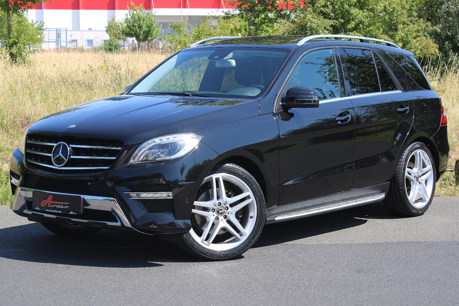 Mercedes-Benz ML 350 BT AMG/Distro+/AHK!/Kamera/Luft/21'!/H&K
