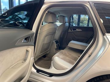 Audi A6 Avant 3.0 TDI quattro *Kamera*Klima*Navi*