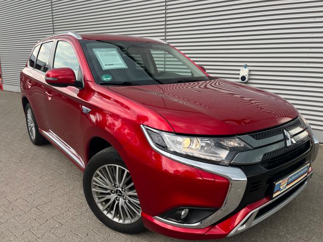 Mitsubishi Outlander 2.4 MIVEC PLUG-IN HYBRID 4WD  Spirit