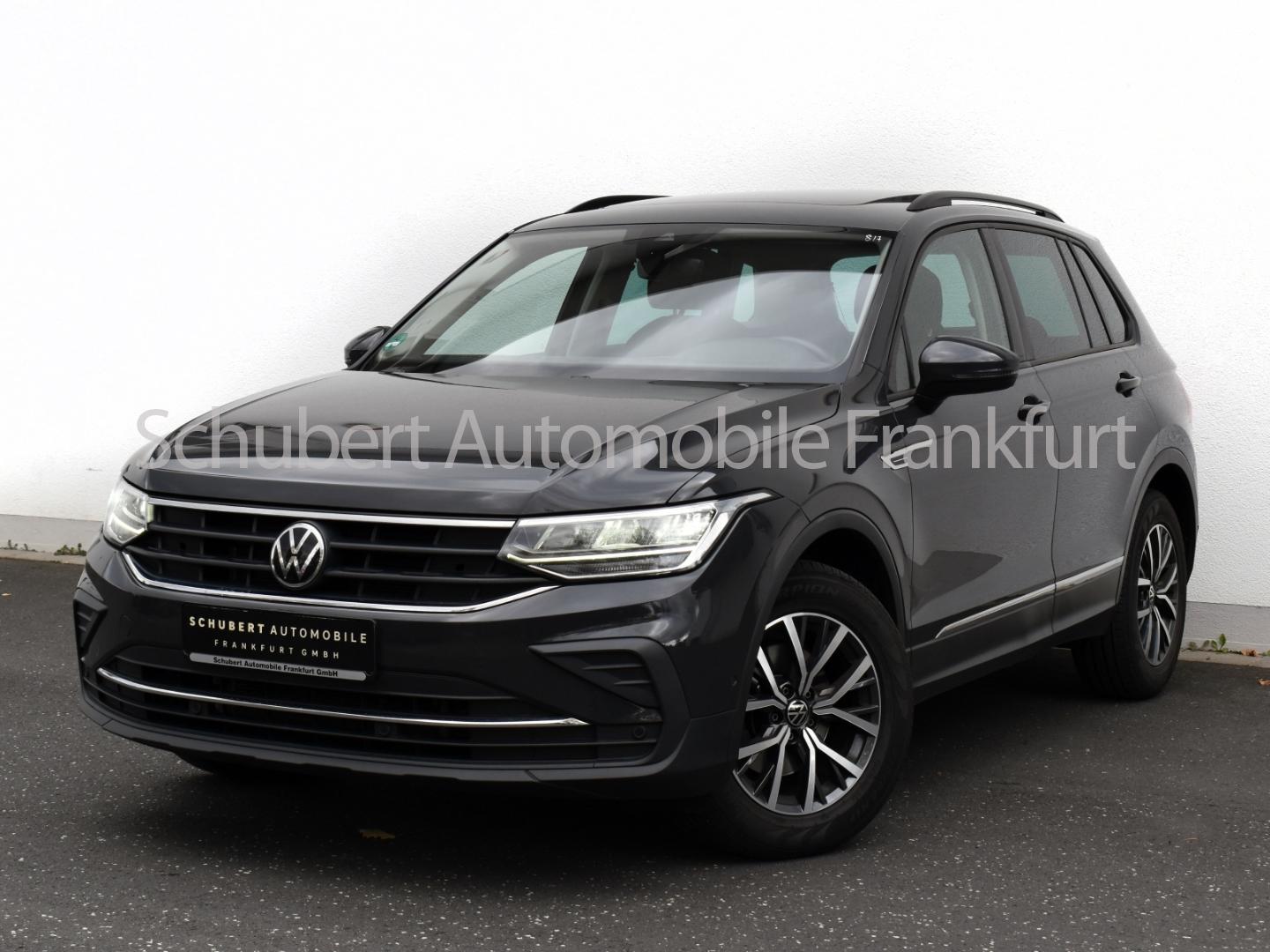 Volkswagen Tiguan Life 2.0 TDI DSG Pano Kamera ACC AHK