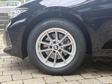 BMW 320 - 8