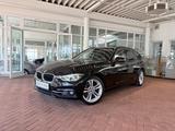 BMW 330 i Touring xDrive PDC CarPlay Navi - BMW 330: Kombi, 330i Xdrive