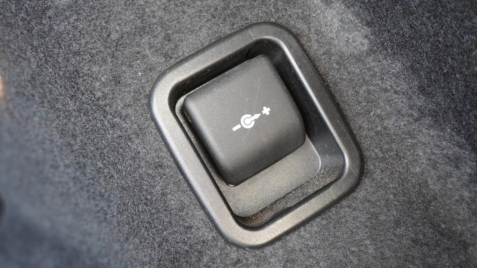 BMW 218 i Advantage Aut. Navi Sitzheizung AHK PDC USB, миниатюра 12