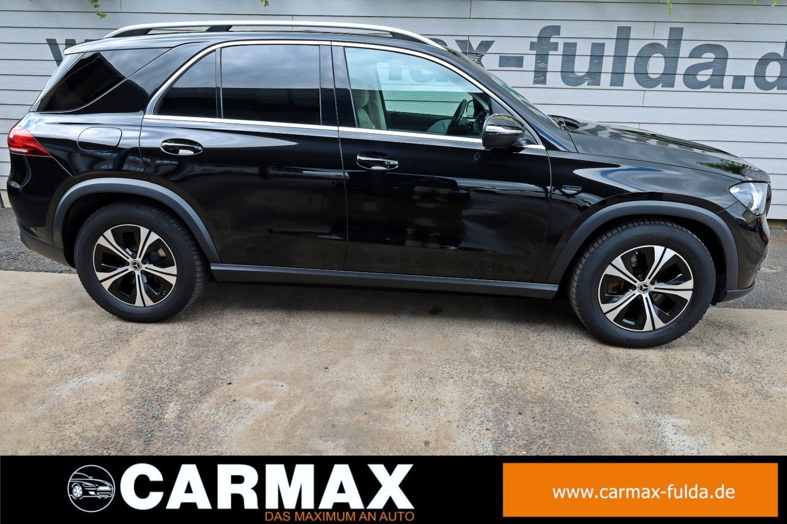 Fahrzeugabbildung Mercedes-Benz GLE 350de 4M Leder,Navi,LED,Kamera,SH,PDC,ParkP.