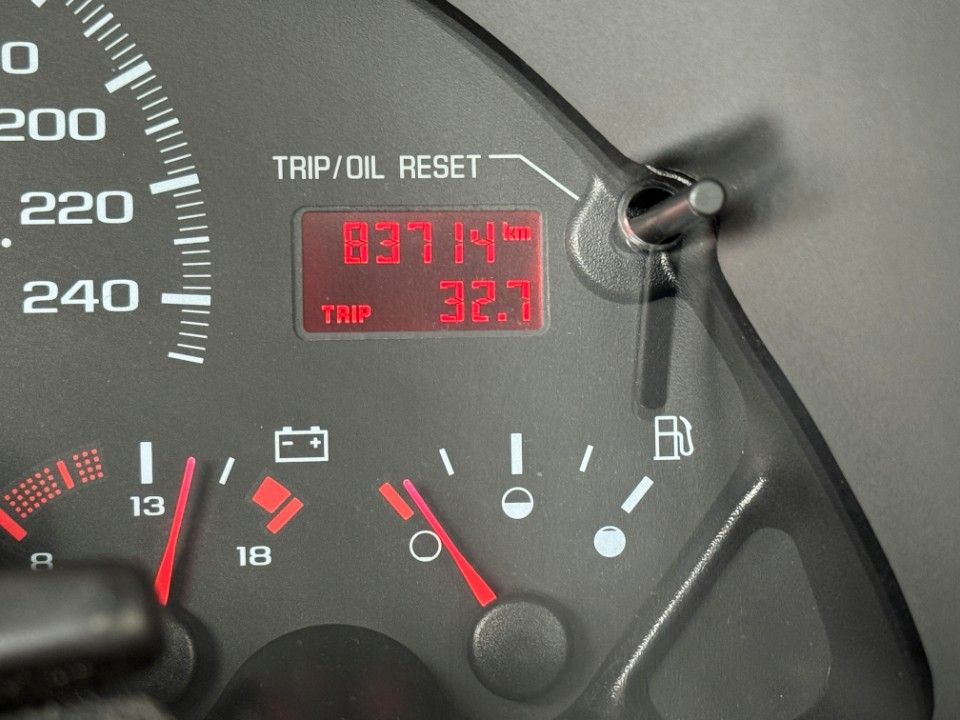 Fahrzeugabbildung Chevrolet Camaro Targa 3.8 deutsches Fzg erst 83.400 KM