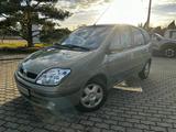 Renault Scenic - gebrauchte Renault Scenic aus dem Jahr 2003