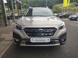 Subaru Outback 2.5i Platinum Lineartronic - mit Benzin-Antrieb: Gold
