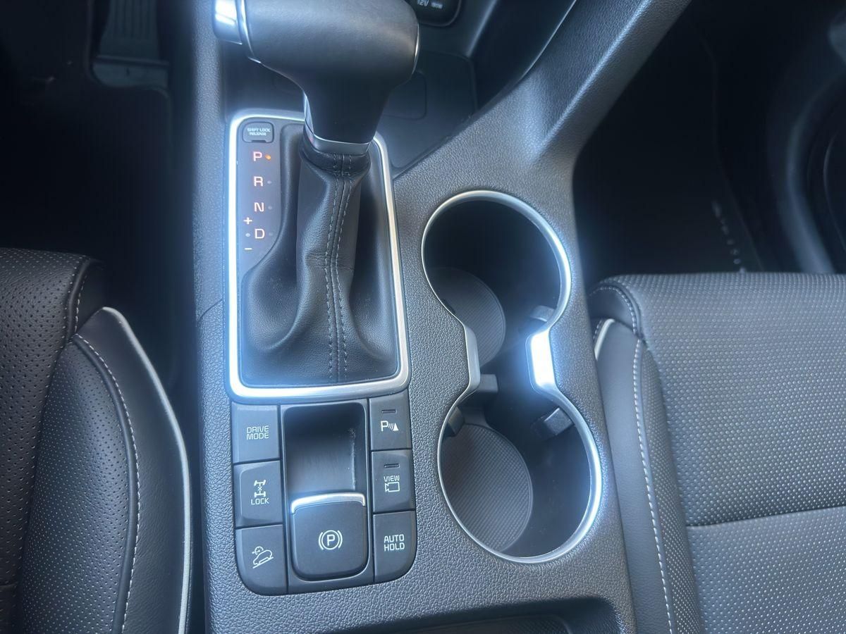 Sportage Platinum Edition 4WD PANO NAVI LED