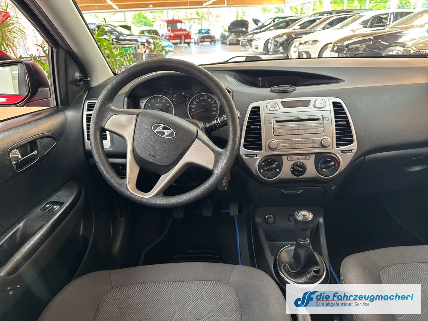 Fahrzeugabbildung Hyundai i20 Comfort 1.2 Klima el.SP teilb.Rücksb AUX MP3