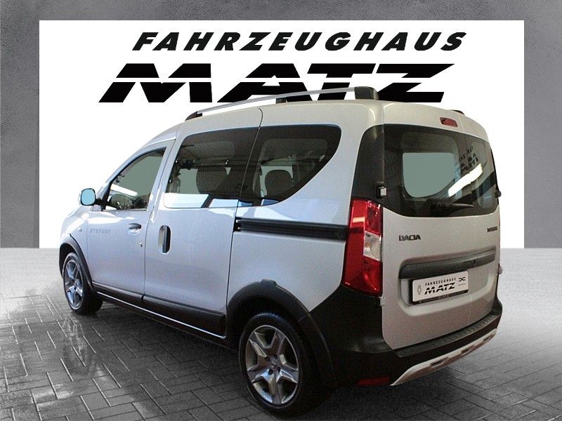 Fahrzeugabbildung Dacia Dokker SCe 100 Stepway *Navi*Klima*Kamera*