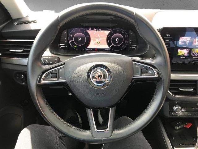 Skoda Kamiq 1.0 TSI DSG Style *LED*PANO*NAVI*PARKLENK*