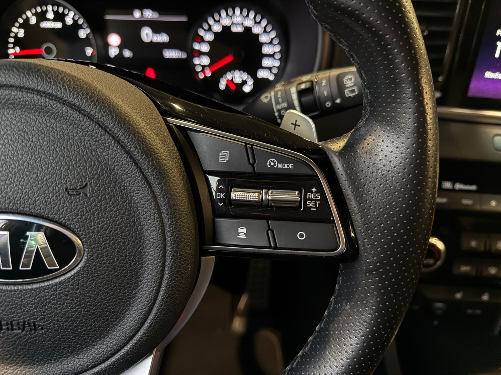 Fahrzeugabbildung Kia Sportage GT-Line 4WD AHK JBL ALU