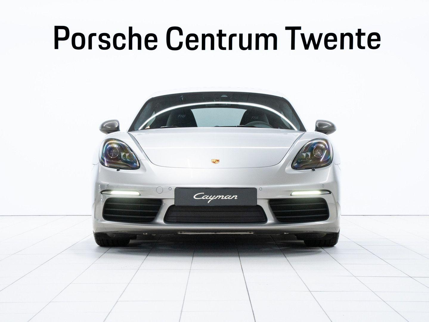 Porsche 718 Cayman T