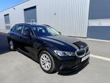 BMW 320i Touring G21 1. Hand BMW-Scheckheft - BMW 3er Reihe in Dortmund