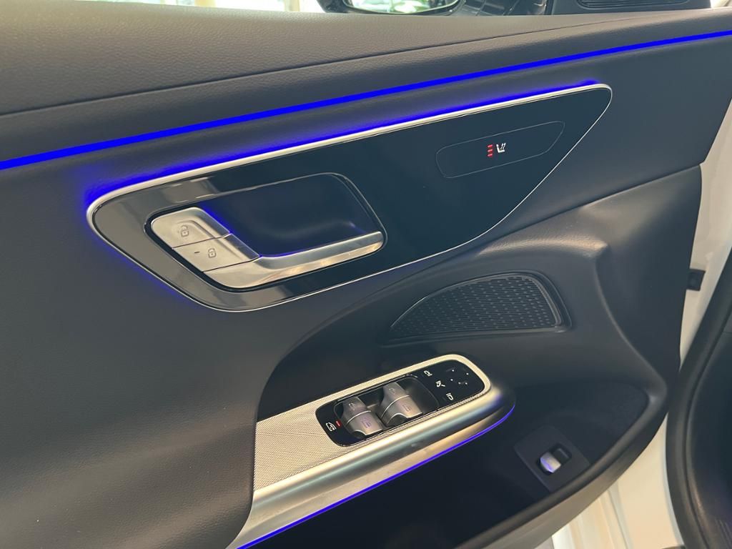 Mercedes-Benz E 220 T d Avantgarde Distronic Kamera AHK 18Zol foto 16
