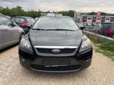 Ford Focus Lim. Ambiente Startknopf