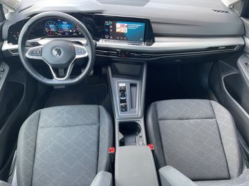 Volkswagen Golf Variant VIII 1.5 eTSI DSG LED-PLUS NAVI ACC