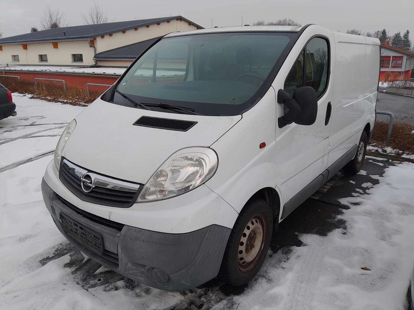 Opel Vivaro 2.0 L1H2 ABS SERVO Wegfahrsperre