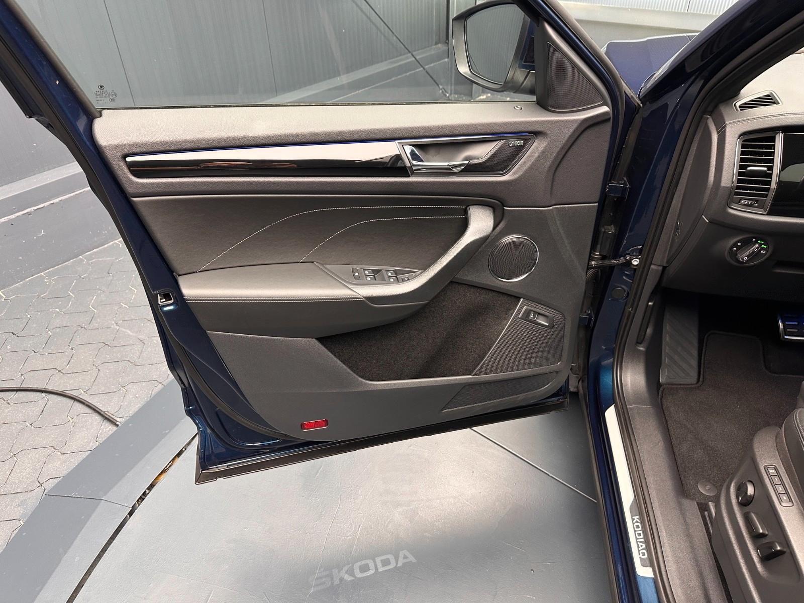 Skoda Kodiaq L&K 4x4 *20Zoll*PANORAMA*Standhzg*AHK*