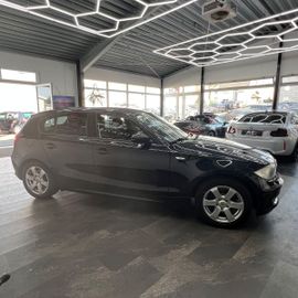 BMW 120 - 8